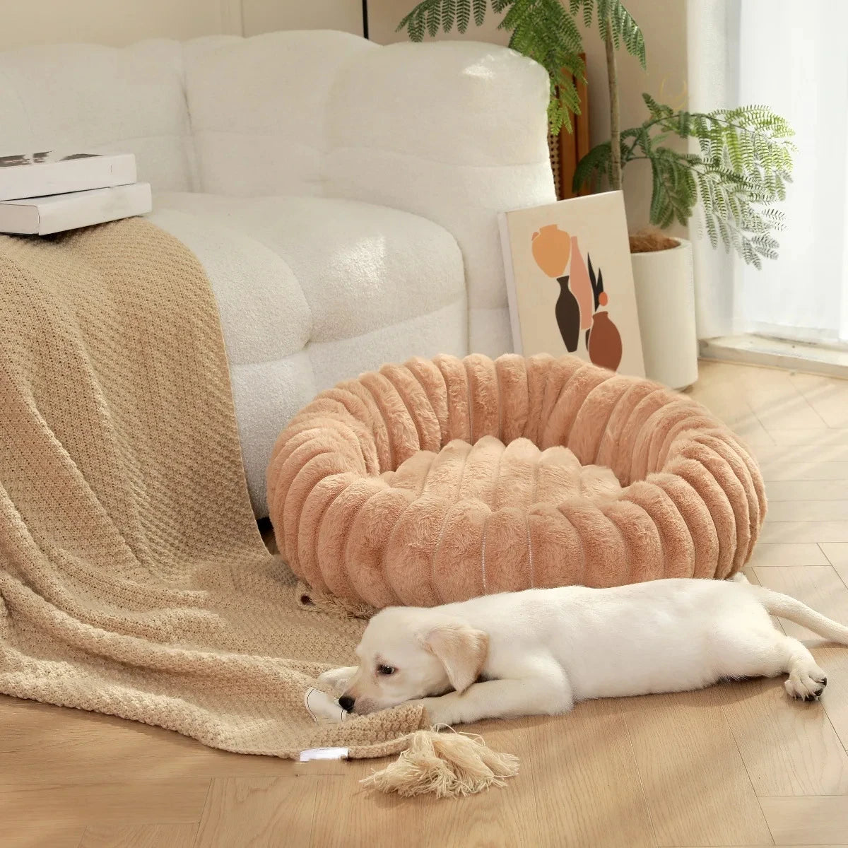 The CloudBed ''Round'' – Plush Round Calming Dog Bed