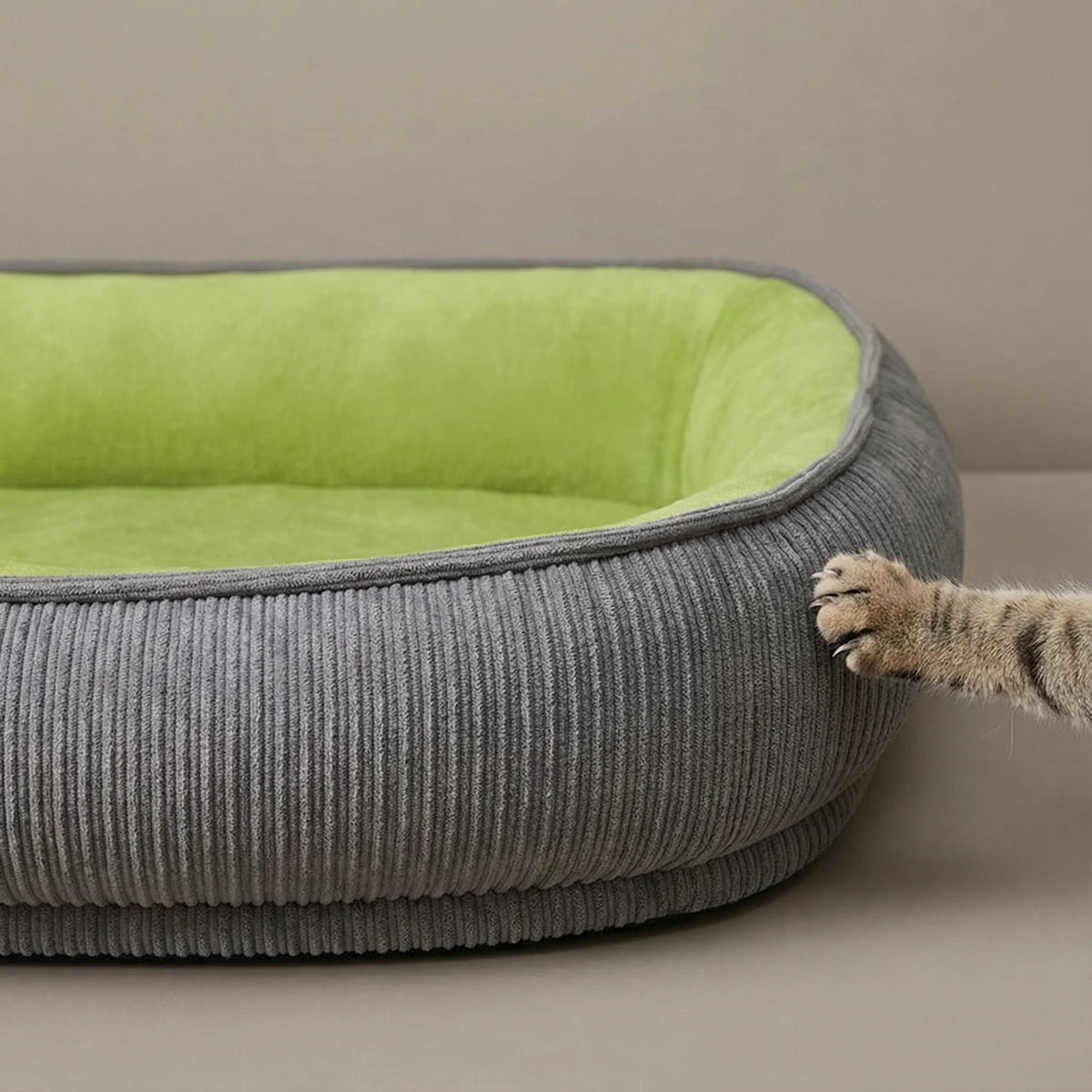 The Cloudbed ''SNUG'' All-Season Comfort Pet Bed
