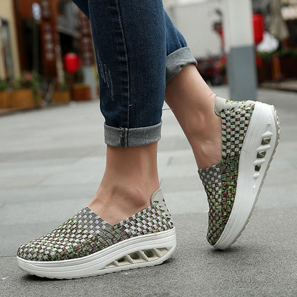 Aria sneakers for women, breathable upper material detail