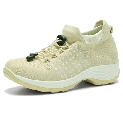 Women's slip-on sneakers with cushioned sole for daily comfort