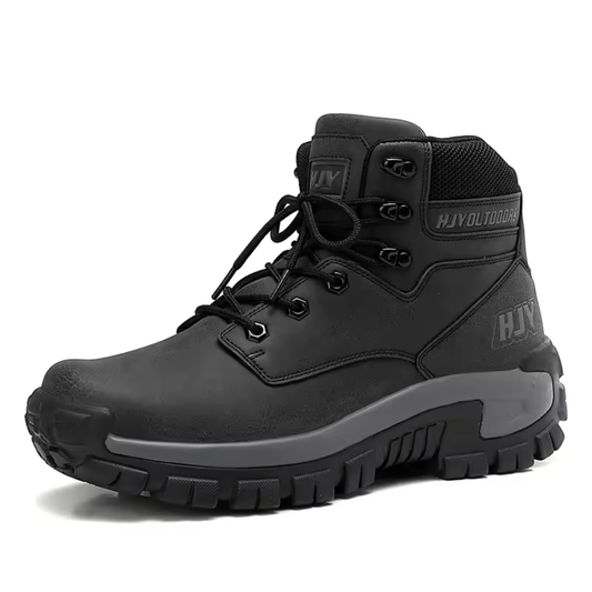 Crestwick men's outdoor hiking boots in black with padded ankle collar