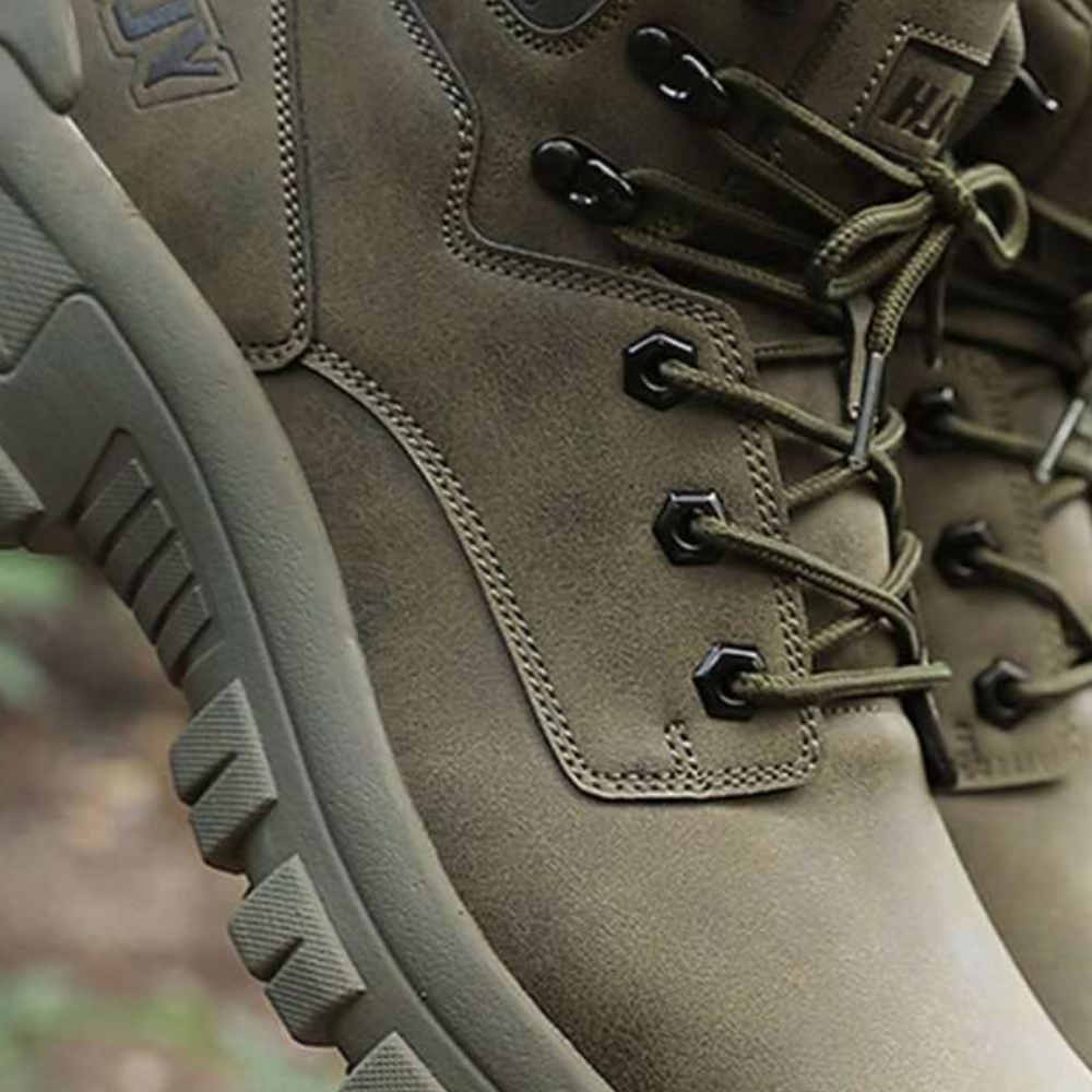 Crestwick green hiking boots for men shown from the rear angle