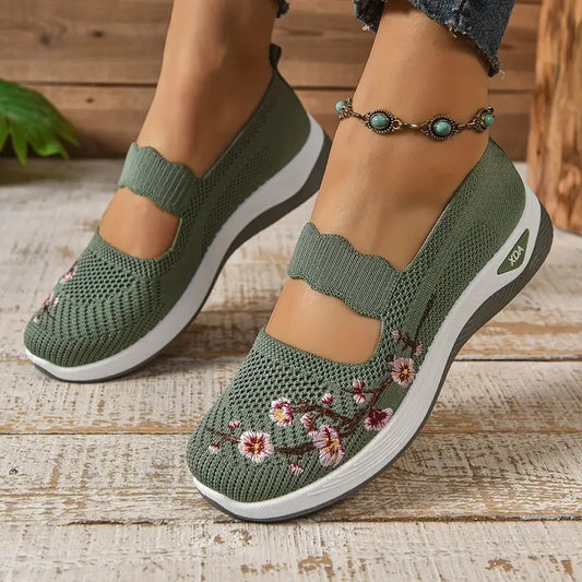 Fiona women's anti-sweat comfort sneakers in green with postural support