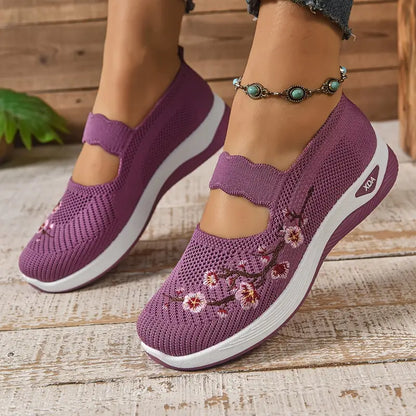 Side view of Fiona sneakers showing bunion alignment design for women