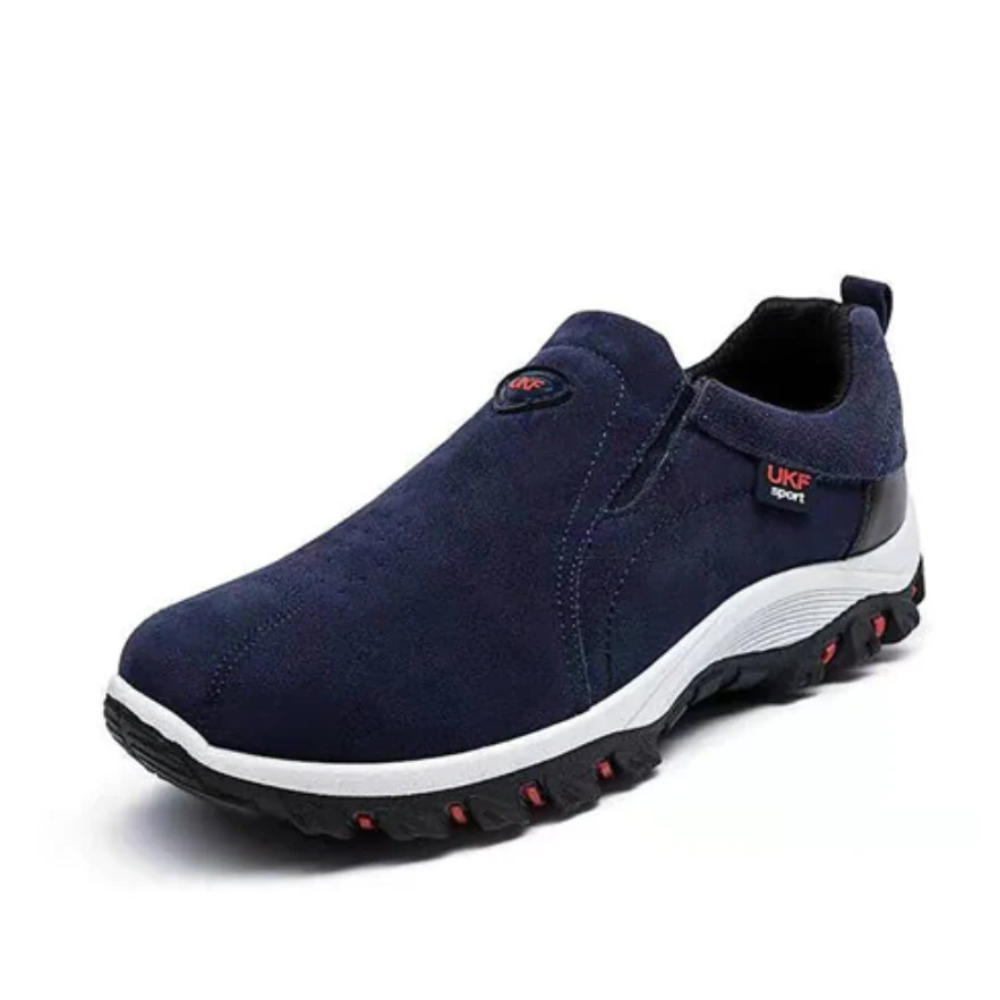 Harlan men's orthopedic shoes showing flexible sole and fit