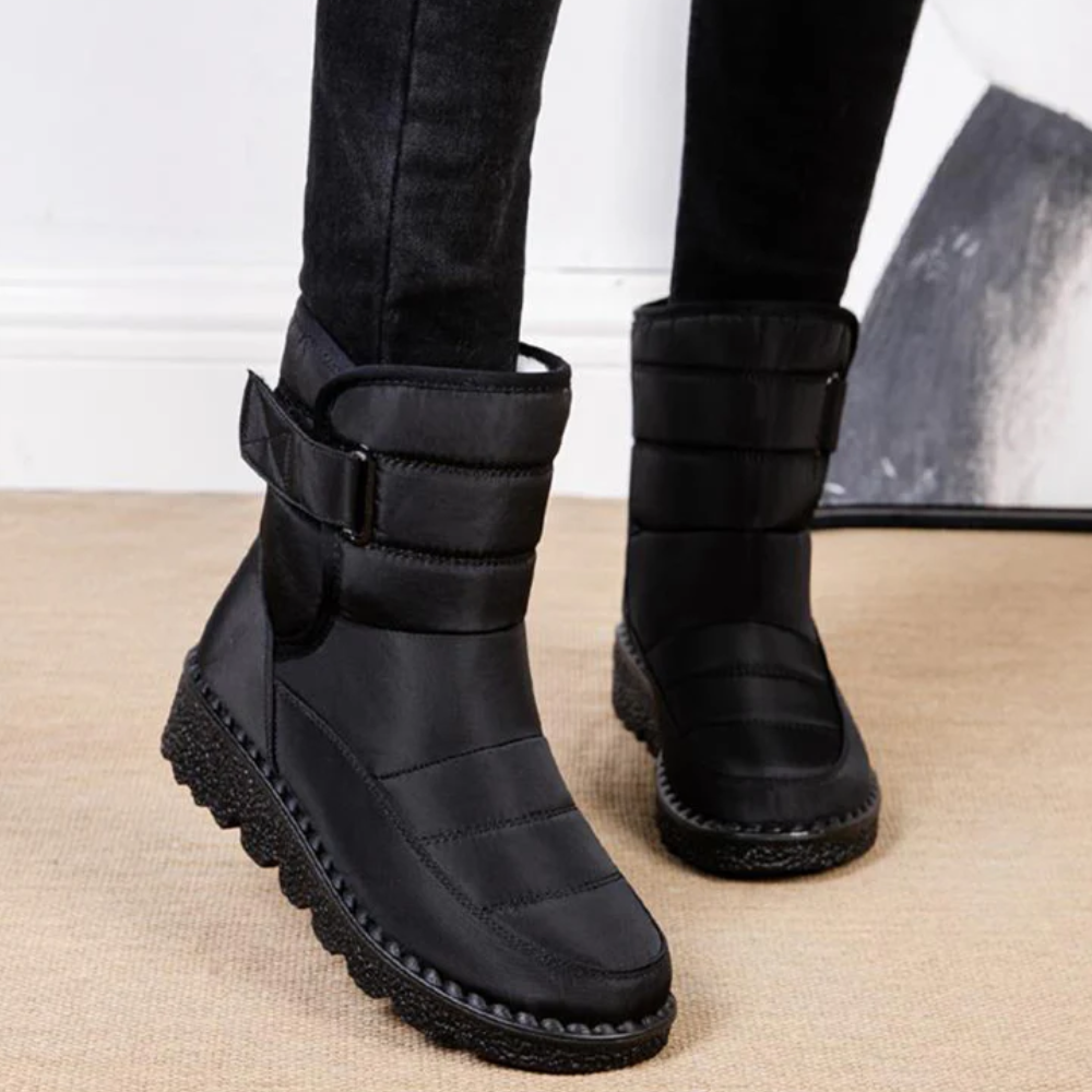 Lotte women's fleece-lined winter boots size range 35 to 44