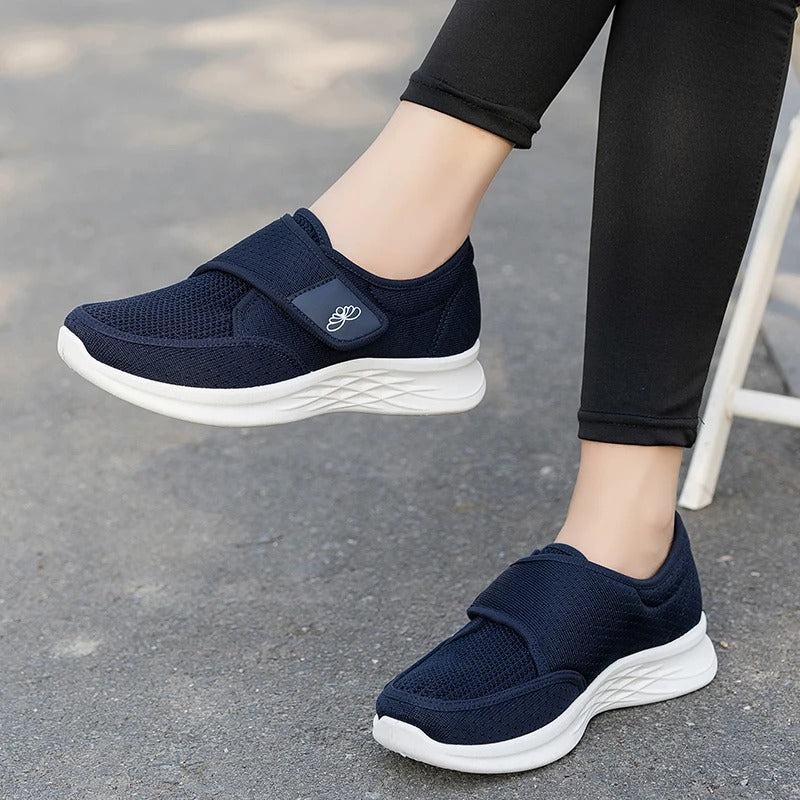 Noriva women's orthopedic shoes in light blue — arch support and everyday style