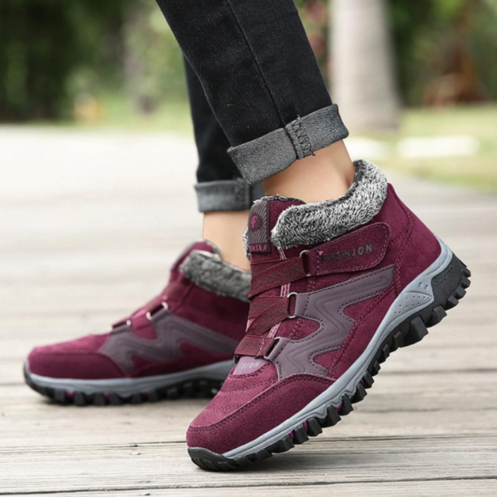 Serina grey winter shoes sole grip close-up