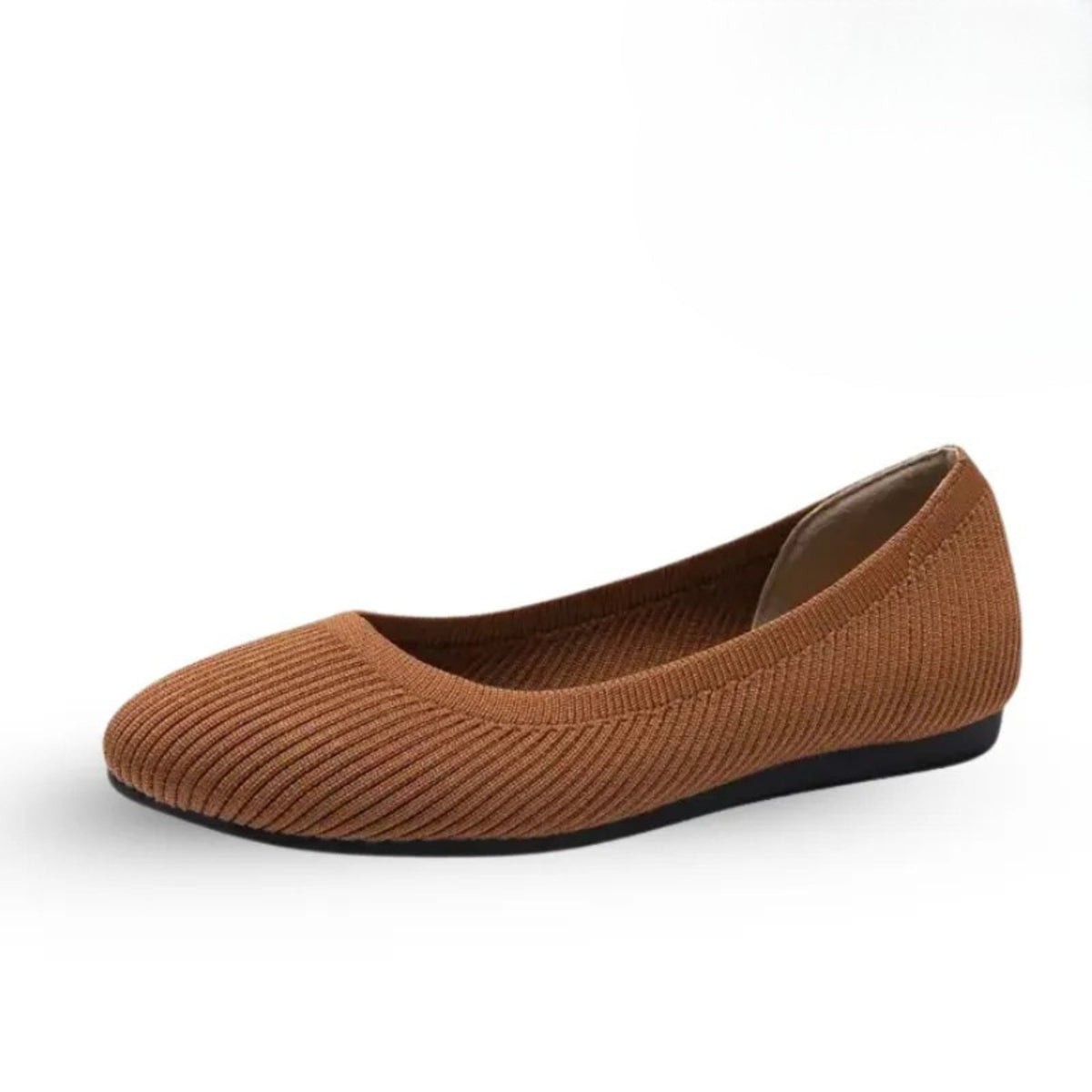 Stella women's ballet flats close-up of relaxed toe box wide fit