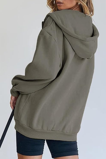 Virelle oversized hoodie in black – casual relaxed fit