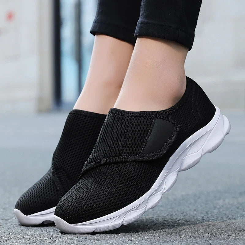 Close-up of cushioned insole inside Stravio wide-fit orthopedic shoe