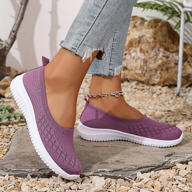 Women's breathable sneakers Lyra in violet, lightweight fabric detail