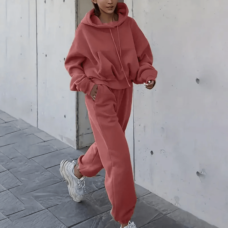 Women's jogging set in khaki with relaxed fit hoodie and trousers