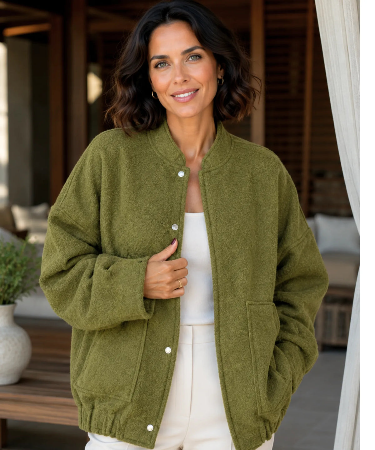 Women's oversized bouclé bomber jacket in ivory with front zipper detail
