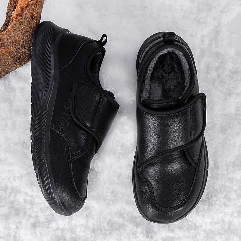 Faux fur and cotton lining inside women's winter nursing shoe